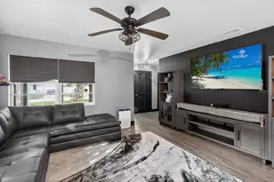 1005 13th Ave NW, Largo, FL 33770 - Photo 7