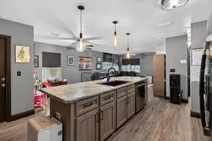 1005 13th Ave NW, Largo, FL 33770 - Photo 11