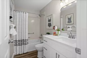 1046 Almondwood Dr, Trinity, FL 34655 - Photo 35