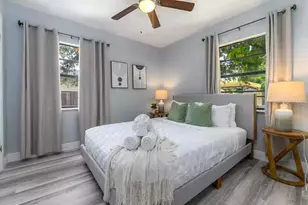 5212 S Puritan Ave, Tampa, FL 33611 - Photo 15