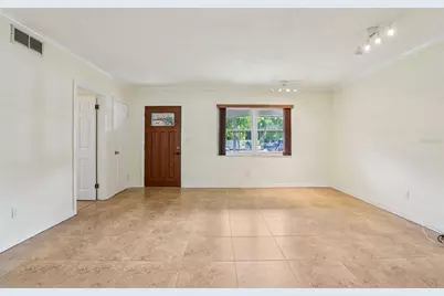 215 S West Shore Boulevard, Tampa, FL 33609 - Photo 9