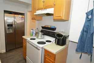 1244 20th Ave S, Saint Petersburg, FL 33705 - Photo 3