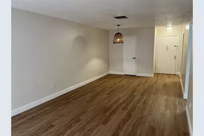 4606 W Gray Street #107, Tampa, FL 33609 - Photo 3