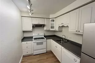 4606 W Gray St, Tampa, FL 33609 - Photo 5