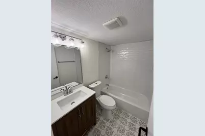 4606 W Gray Street #107, Tampa, FL 33609 - Photo 7