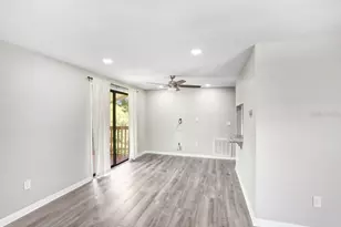 137 Hunter Lake Dr, Oldsmar, FL 34677 - Photo 7