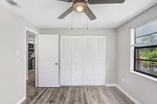 137 Hunter Lake Dr, Oldsmar, FL 34677 - Photo 19