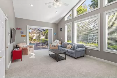 15108 Kestrelglen Way, Lithia, FL 33547 - Photo 21