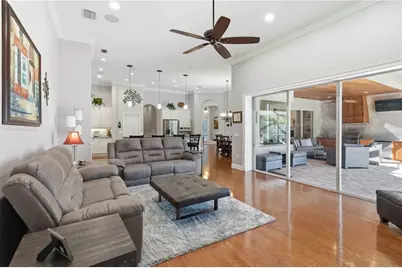 15108 Kestrelglen Way, Lithia, FL 33547 - Photo 17