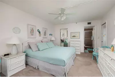 15462 Gulf Boulevard #304, Madeira Beach, FL 33708 - Photo 17