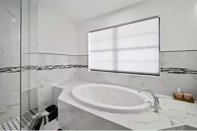 634 Yardarm Drive, Apollo Beach, FL 33572 - Photo 37