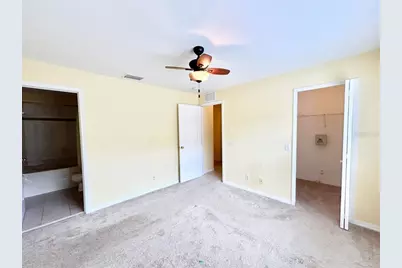160 Coquina Bay Drive, Saint Petersburg, FL 33705 - Photo 19