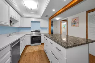 9495 Blind Pass Rd, Saint Pete Beach, FL 33706 - Photo 15