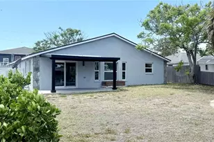 13726 Michelle Ave, Hudson, FL 34667 - Photo 25