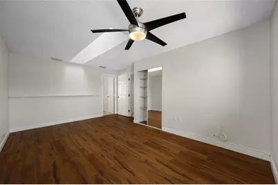 10416 Saint Tropez Place, Tampa, FL 33615 - Photo 37
