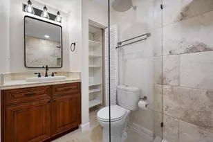 10416 St Tropez Pl, Tampa, FL 33615 - Photo 39