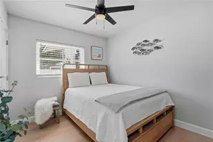 4043 Shore Acres Blvd NE, Saint Petersburg, FL 33703 - Photo 27