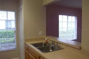 4122 Waterside Island Ct, Tampa, FL 33617 - Photo 5