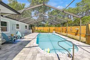 5010 109th Way N, Saint Petersburg, FL 33708 - Photo 5