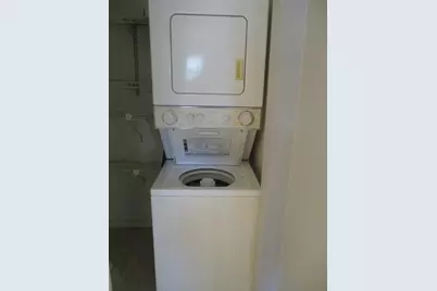 2124 Hailstone Circle, Sun City Center, FL 33573 - Photo 15