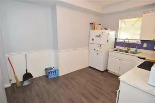 811 18th Ave S, Saint Petersburg, FL 33705 - Photo 11