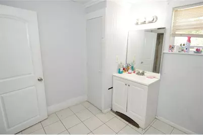 811 18th Avenue S, Saint Petersburg, FL 33705 - Photo 51