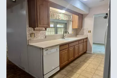 677 Pinewood Drive, Dunedin, FL 34698 - Photo 5