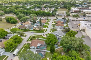 2911 Lahlor Ln, Palm Harbor, FL 34684 - Photo 41