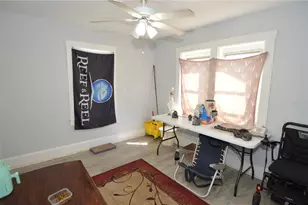 2351 25th Ave S, Saint Petersburg, FL 33712 - Photo 19
