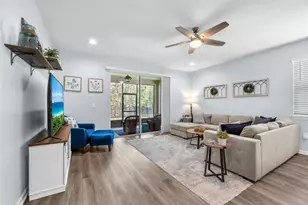 11404 Blue Woods Dr, Riverview, FL 33569 - Photo 13