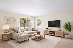 8421 Quarter Horse Dr, Riverview, FL 33578 - Photo 21