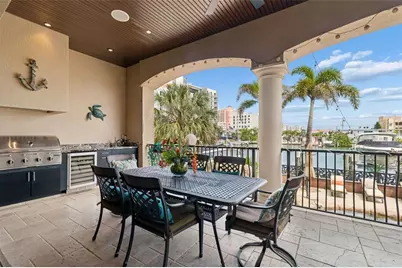 108 Bayside Drive, Clearwater Beach, FL 33767 - Photo 17