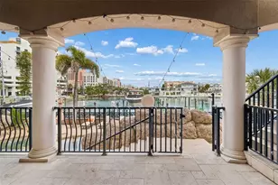 108 Bayside Dr, Clearwater Beach, FL 33767 - Photo 19