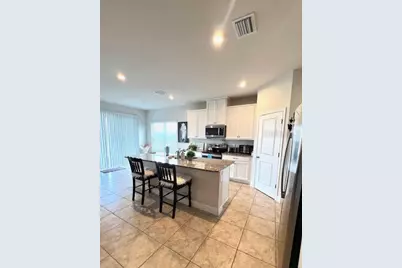 8351 Greenway Avenue, Wesley Chapel, FL 33544 - Photo 11