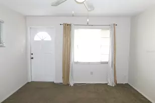 6810 13th St N, Saint Petersburg, FL 33702 - Photo 5