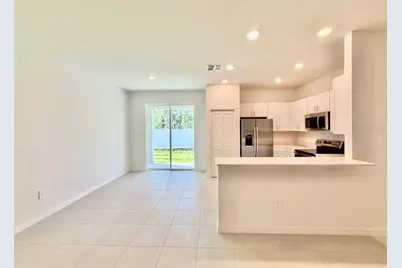 10409 Golden Sands Avenue, Riverview, FL 33578 - Photo 9