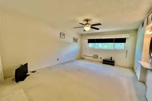 2258 World Pkwy Blvd W, Clearwater, FL 33763 - Photo 21