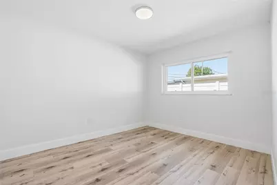 5708 Bayshore Drive, Seminole, FL 33772 - Photo 33