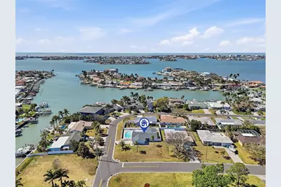 5708 Bayshore Drive, Seminole, FL 33772 - Photo 45