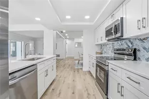 5708 Bayshore Dr, Seminole, FL 33772 - Photo 17