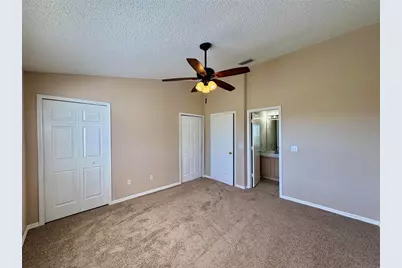 6002 Osprey Lake Circle, Riverview, FL 33578 - Photo 9