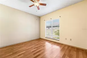 4107 Chatham Oak Ct, Tampa, FL 33624 - Photo 9