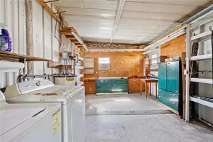 7135 El Dewitt St, Zephyrhills, FL 33541 - Photo 23