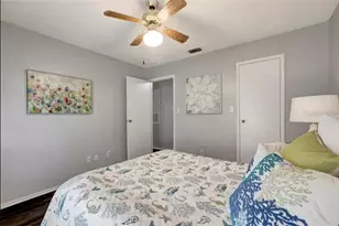 1400 Gandy Blvd, Saint Petersburg, FL 33702 - Photo 17