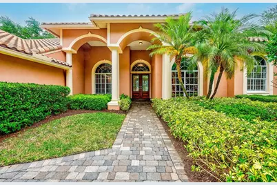 7640 Hunter Lane N, Pinellas Park, FL 33782 - Photo 3