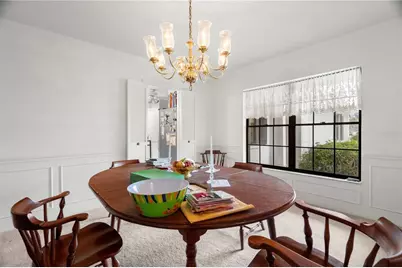 10408 Reclinata Lane, Tampa, FL 33618 - Photo 13