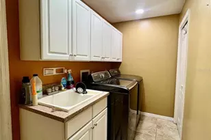 5810 Redhawk Dr, New Port Richey, FL 34655 - Photo 29