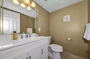 2223 Philippine Dr, Clearwater, FL 33763 - Photo 13