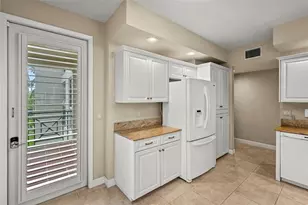 4780 Dolphin Cay Ln S, Saint Petersburg, FL 33711 - Photo 17