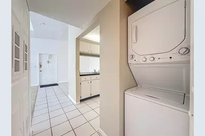 1372 Pine Ridge Circle E #H3, Tarpon Springs, FL 34688 - Photo 33